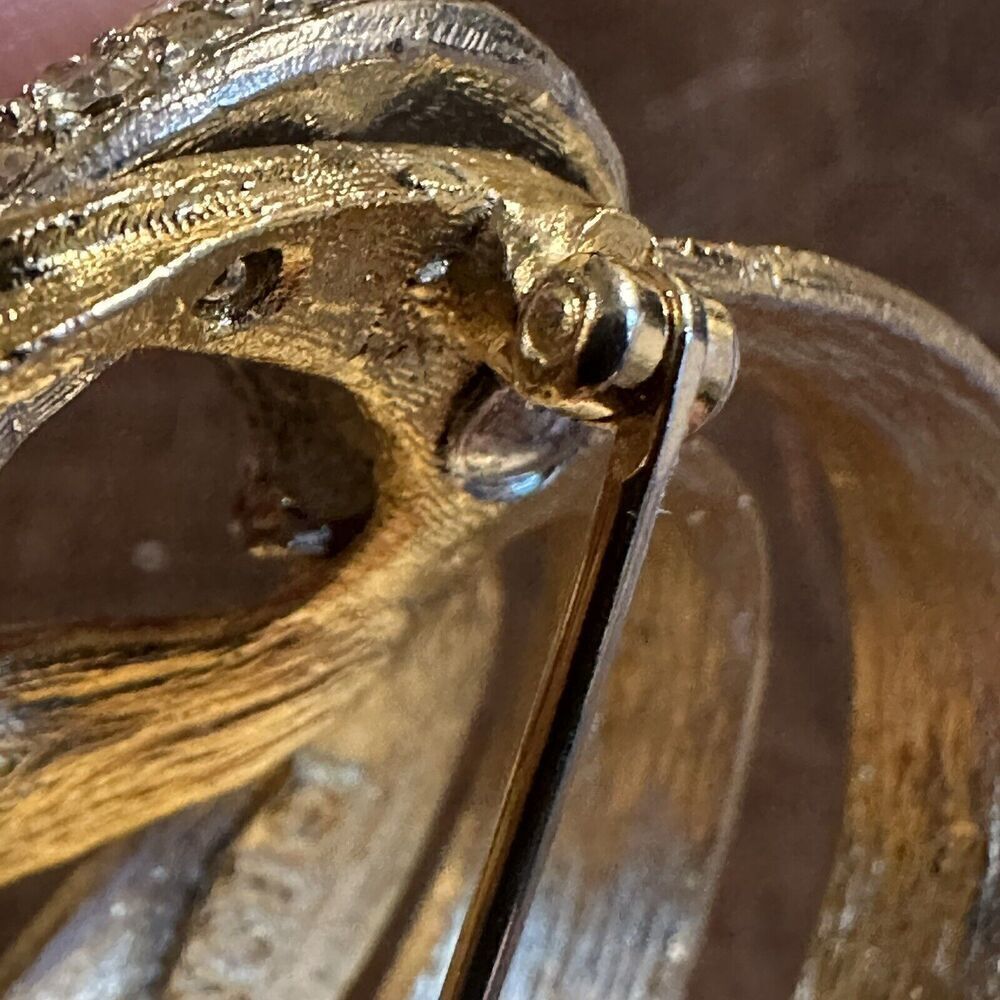 BSK Signed Estate Brooch Pin - Picture 8 of 12